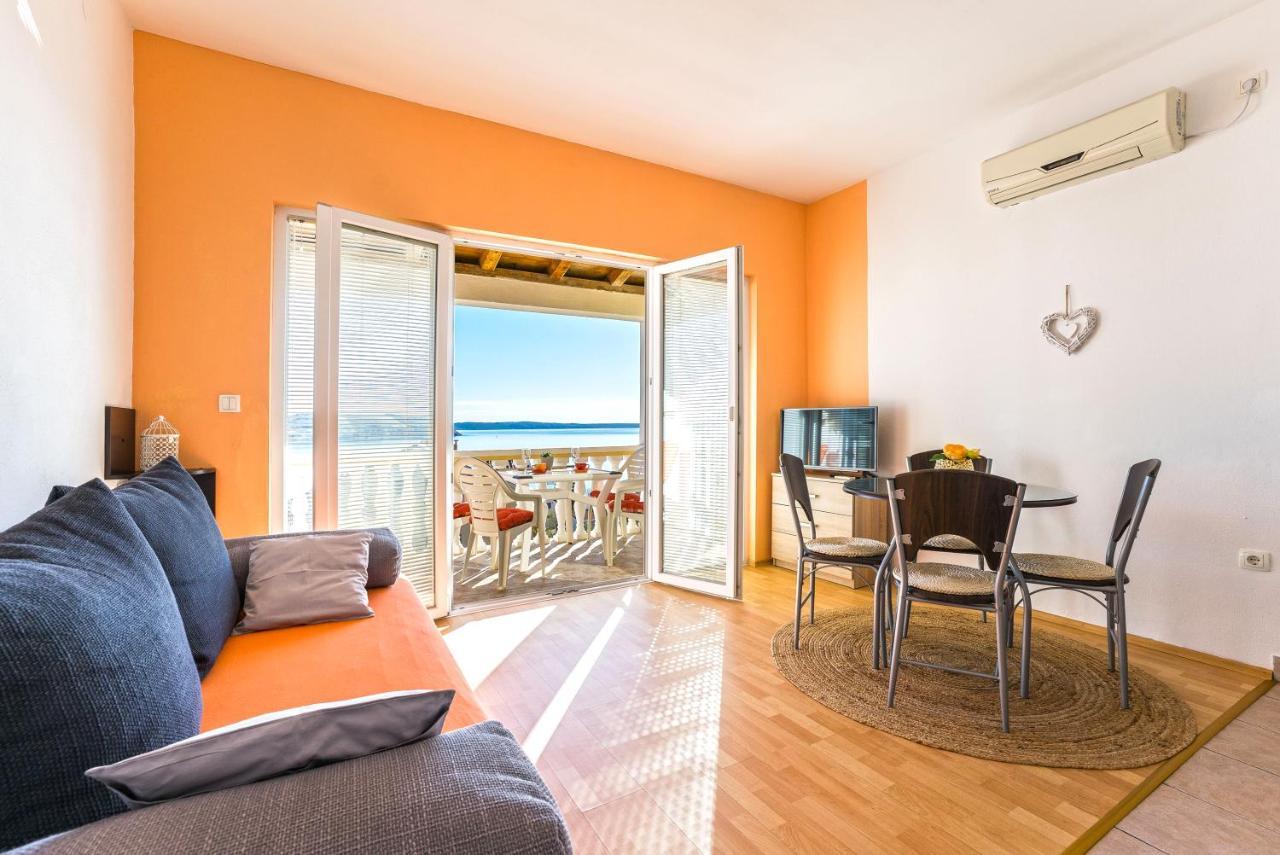 Apartments Marko Dominik Ražanac Eksteriør billede