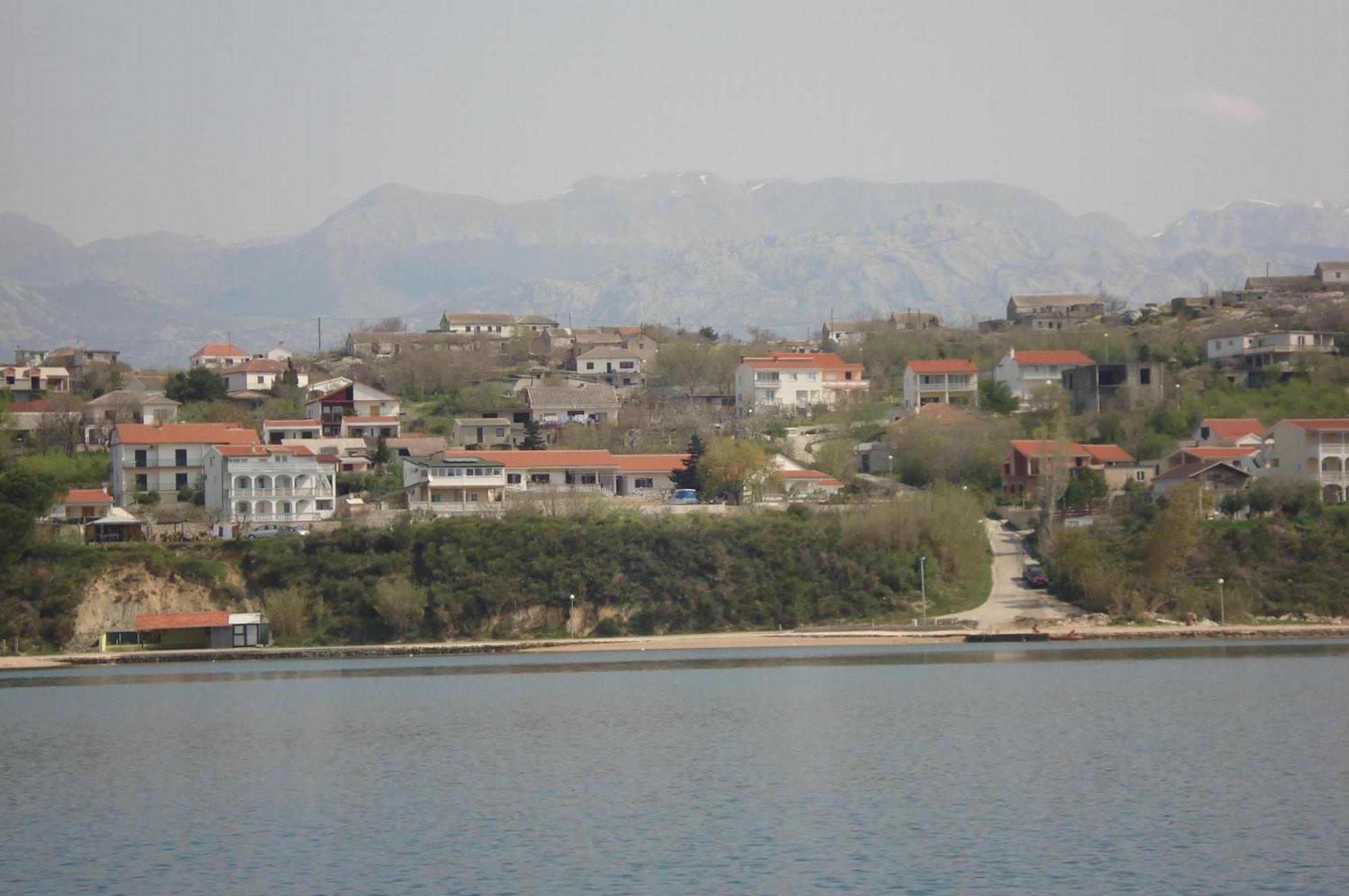 Apartments Marko Dominik Ražanac Eksteriør billede